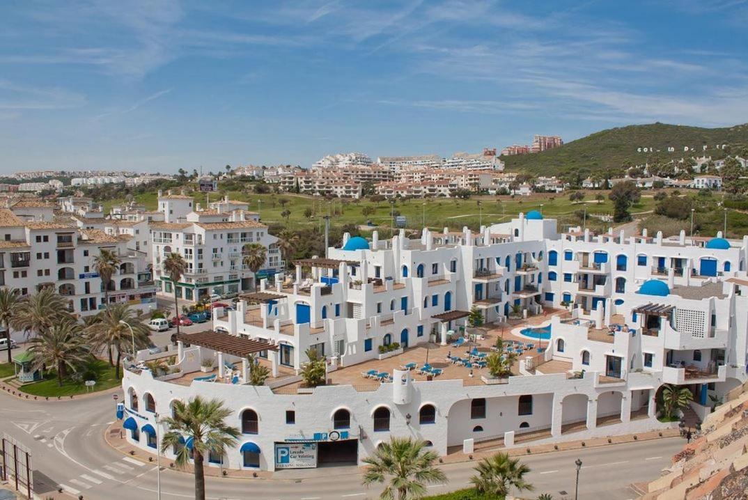 28 Mikonos Playa In Puerto De La Duquesa 2 Bed 2 Bath Apartment Ideally Located To The Beach & Marina Castillo de Sabinillas Bagian luar foto
