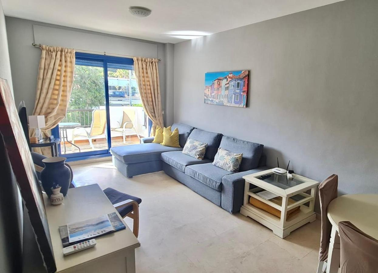 28 Mikonos Playa In Puerto De La Duquesa 2 Bed 2 Bath Apartment Ideally Located To The Beach & Marina Castillo de Sabinillas Bagian luar foto
